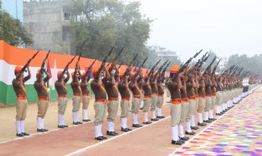 प्रयागराज के पुलिस लाइन्स मे मनाया गया गणतंत्र दिवस