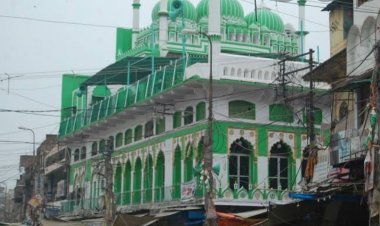 रमज़ान की शुरुआत, मस्जिदों में कोरोना का असर