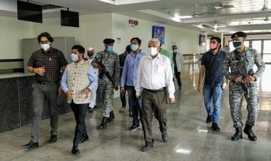 मंत्री नन्दी ने एसआरएन हाॅस्पिटल का किया निरीक्षण