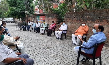 जीवन और जीविका दोनों को बचाने के सरकार कृतसंकल्पित है- मंत्री सिद्धार्थ नाथ सिंह