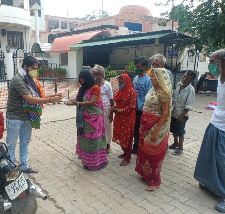 युवा कांग्रेस ने पूर्व प्रधानमंत्री राजीव गांधी की पुण्यतिथि को सेवा दिवस के रुप में मनाया