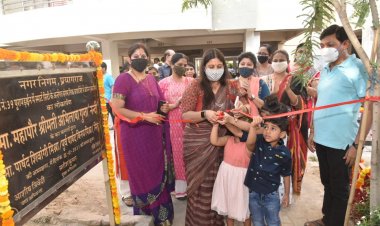 महापौर अभिलाषा गुप्ता नंदी ने 2 वार्डो में किया ओपन जिम का उद्घाटन