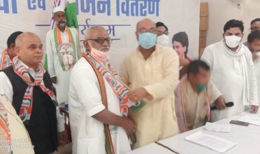 सपा नेता द्वारकेश सिंह यादव मंडेला समर्थकों के साथ कांग्रेस में शामिल