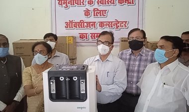 सांसद रीता बहुगुणा जोशी द्वारा यमुनापार स्थित सामुदायिक स्वास्थ्य केन्द्रों को 19 आक्सीजन कन्संट्रेटर समर्पित