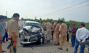 फतेहपुर: खड़े कंटेनर से कार टकराई, चार की मौत, मुख्यमंत्री योगी ने जताया दु:ख