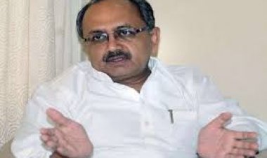 यूपी की फिक्र छोड़ दें देश से अधिक विदेशों में रहने वाले कांग्रेसी नेता : सिद्धार्थनाथ
