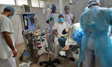 चिकित्साः 16 वर्षीय किशोरी के डिंबाशय से 30 किग्रा वजनी ट्यूमर का सफल आपरेशन