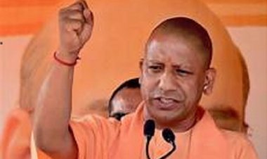 UP: कोरोना काल में 15 करोड़ लोगों को मिला दस करोड़ कुंतल फ्री राशन