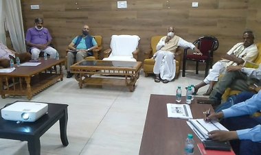 राम मंदिर निर्माण समिति की बैठक में नीव निर्माण पर हुई चर्चा