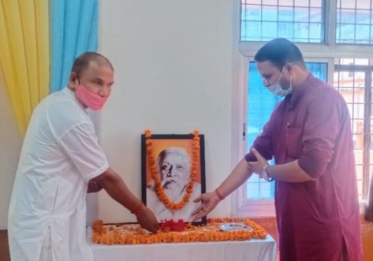 ज्वाला देवी में महान दार्शनिक महर्षि अरविन्द जयंती की पूर्व संध्या पर नमन