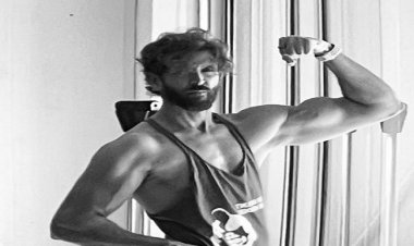 ऋतिक रोशन की लेटेस्ट तस्वीर वायरल,बाइसेप्स देख दंग रह गए फैंस