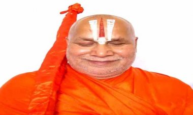 महंत नरेन्द्र गिरि के अन्दर रही होगी कोई व्यथा : जगद्गुरु रामभद्राचार्य