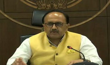 चार साल में 378 नौकरी देने वाले भी देख रहे उप्र का ख्वाब : सिद्धार्थ नाथ सिंह