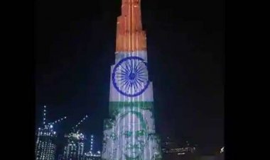 गांधी जयंती पर बुर्ज खलीफा पर छाए राष्ट्रपिता