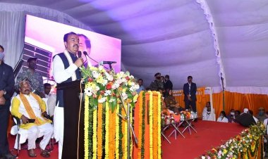 यूपी में मीडिया इवेंट बनाने आते हैं राहुल और प्रियंका - केशव प्रसाद मौर्य