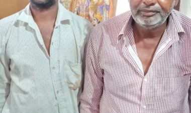 दहेज हत्या में फरार आरोपी पिता-पुत्र गिरफ्तार