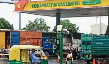 सीएनजी-पीएनजी फिर हुआ महंगा, दिल्ली में सीएनजी 49.76 रुपये प्रति किलो