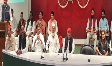 बसपा के छह और भाजपा के एक विधायक सपा में हुये शामिल