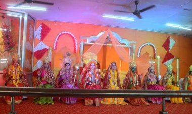 प्रयागराज: ओम नमः शिवाय आश्रम में धूमधाम से मना दीपावली