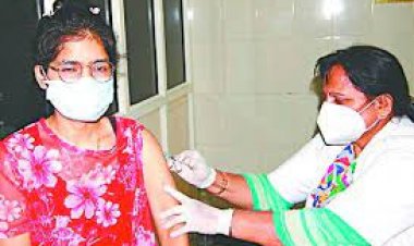 UP में टीकाकरण 14 करोड़ पार, देश में सर्वाधिक टीकाकरण करने वाला यूपी पहला राज्य