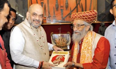 बाबासाहेब पुरंदरे ने शिवाजी महाराज की शौर्य गाथाओं को युवा पीढ़ी के हृदय में बसायाः शाह