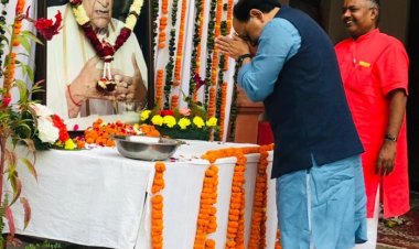 प्रियंका वाड्रा बतायें, क्या हिंदू समाज का हिंदुत्व आईएसआई और आतंकवादी है : सिद्धार्थ नाथ