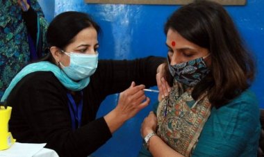 कोरोना से जंग: देश में लगाए गए अबतक 128.76 करोड़ से ज्यादा टीके
