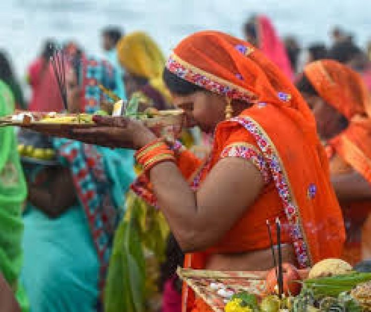 छठ पर्व पर लखनऊ में अवकाश का भोजपुरी समाज ने किया स्वागत