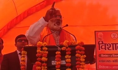 गांधी परिवार पर तंज, सपा को बताया गुंडों की पार्टी