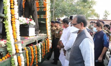 देशवासियों की स्मृति में सदैव जीवित रहेंगे ग्रुप कैप्टन वरुण सिंह : सीएम शिवराज