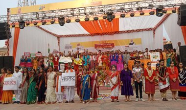 विजय दिवस पर छात्रों ने किया मंचन, याद किये गये आजादी के नायक