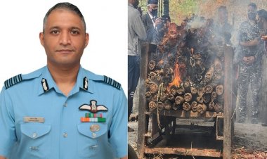 शहीद ग्रुप कैप्टन वरुण सिंह पंचतत्व में विलीन, बेटे और भाई ने दी मुखाग्नि