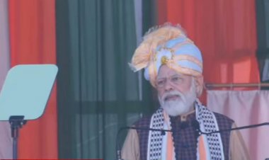 प्रधानमंत्री नरेन्द्र मोदी ने मणिपुर को दी विकास की माला