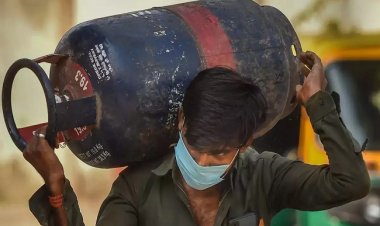 कमर्शियल एलपीजी सिलेंडर के दाम में 105 रुपये का इजाफा