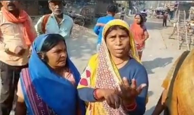 गाजीपुर: सपा के पक्ष में वोट डलवा रहे पीठासीन अधिकारी