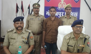 प्रधानमंत्री मोदी, मुख्यमंत्री योगी पर अभद्र टिप्पणी करने वाला बंगलुरु से गिरफ्तार, पांच फरार