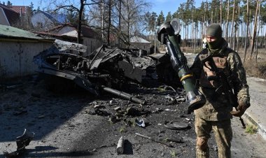 यूक्रेनी सेना ने खतरनाक जैवलिन मिसाइलों से सैकड़ों रूसी टैंक को किया तबाह