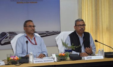 रेलवे बोर्ड सदस्य मोहित सिन्हा ने एनसीआर का दौरा किया