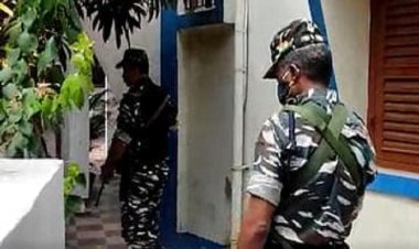 शिक्षक भर्ती घोटाले में आरोपों से घिरे प. बंगाल के मंत्री पार्थ चटर्जी के घर पर ईडी, 24 घंटे से तलाशी जारी