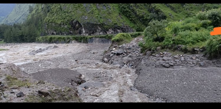 धारचूला में बादल फटा, बीआरओ का बैली ब्रिज बहा