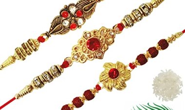 रक्षाबंधन पर बहनों ने मुख्यमंत्री योगी को भेजी राखी