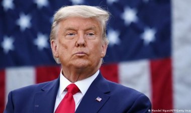 पूर्व राष्ट्रपति डोनाल्ड ट्रम्प के घर पर एफबीआई का छापा