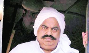 बाहुबली अतीक की पत्नी के नाम बनी आठ करोड़ की सम्पत्ति कुर्क