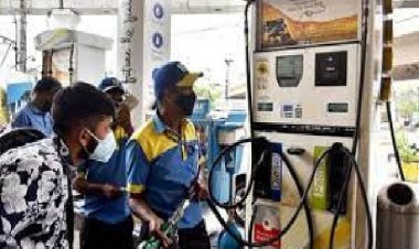 पेट्रोल-डीजल के दाम स्थिर, कच्चा तेल 100 डॉलर प्रति बैरल पार