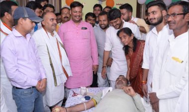 प्रधानमंत्री के जन्मदिन पर भाजपा कार्यकर्ताओं ने किया रक्तदान, कई जिलों में लगी नमो प्रदर्शनी