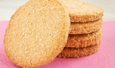 इविवि शोध : कुपोषण एवं एनीमिया से मुक्त करेगा बिस्कुट