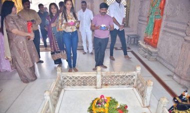 -अभिनेत्री ईशा ने मंत्री नन्दी के साथ प्राचीन मनोकामनापूर्ति मंदिर में किया पूजन अर्चन