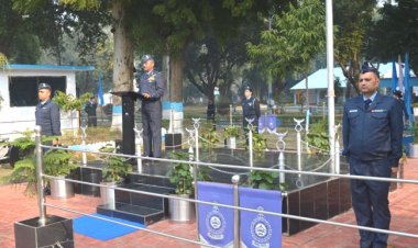 एयर मार्शल ने वायु सेना स्टेशन मनौरी का दौरा कर दिया निर्देश