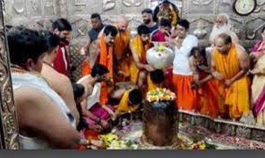 उज्जैन: भारतीय क्रिकेट टीम के खिलाडिय़ों ने किये बाबा महाकाल के दर्शन, भस्मारती में हुए शामिल