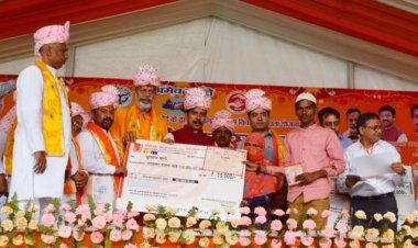 प्रयागराज मण्डल में निर्माण श्रमिकों की 1126 पुत्रियों का सामूहिक विवाह सम्पन्न